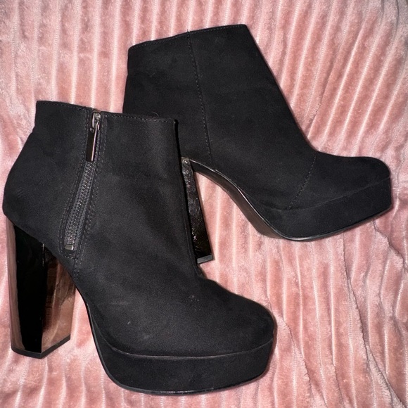 Platform Black Ankle Boots Size 6.5 - Picture 2 of 4